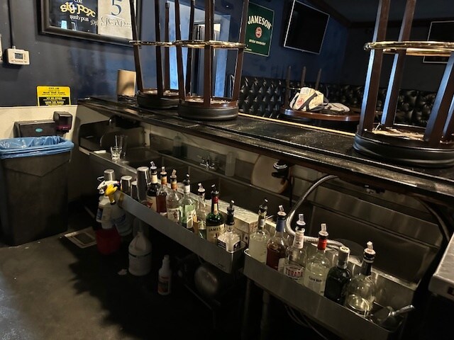 More Photos Of 16825-16829 Prairie Ave, Lawndale Freestanding For Sale