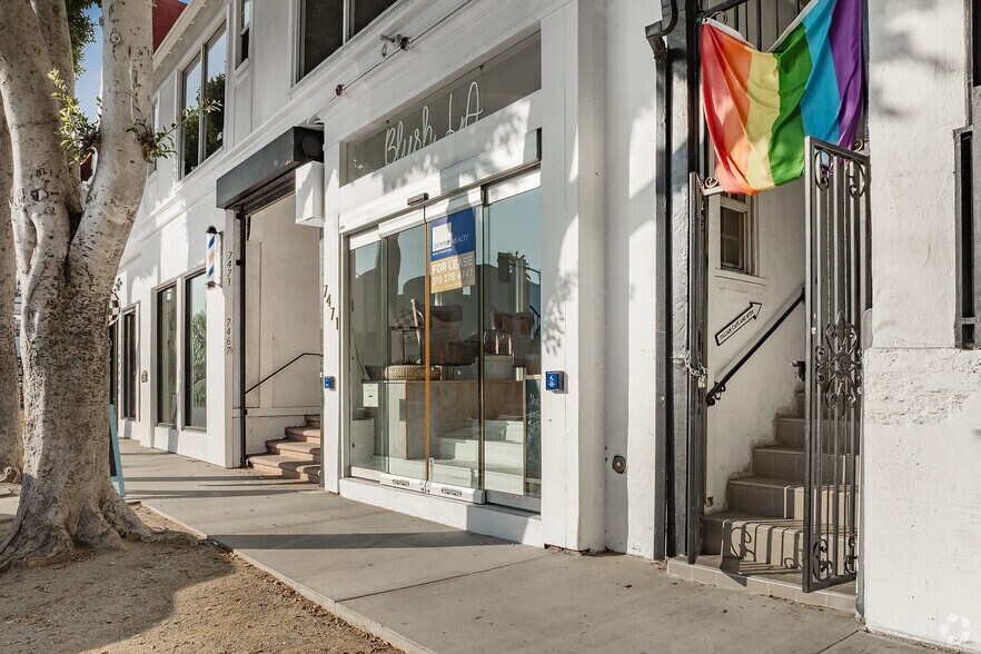 More Photos Of 7467-7475 Melrose Ave, Los Angeles Restaurant For Lease
