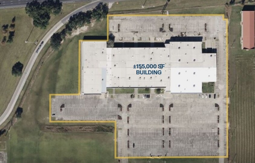 More Photos Of 800 Calcasieu Rd, Iowa Distribution For Lease