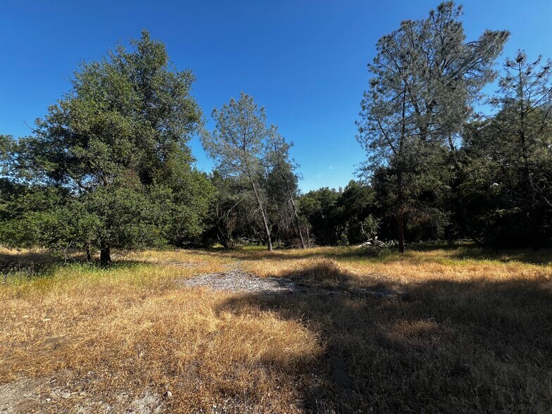 More Photos Of 7060 La Mesa Ln, Somerset Land For Sale