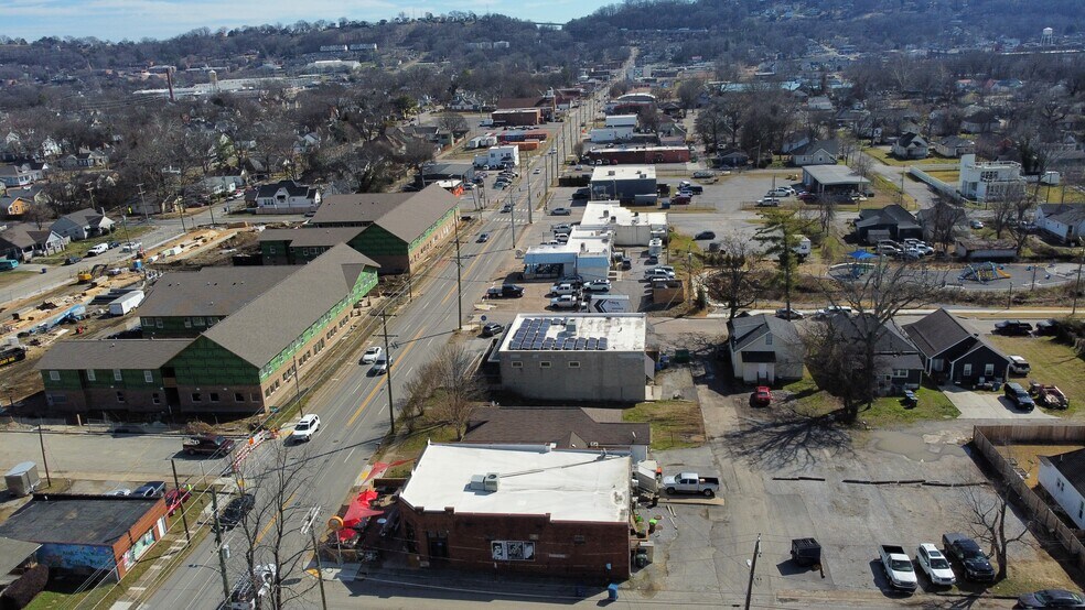 More Photos Of 1804 E Main St, Chattanooga General Retail For Sale