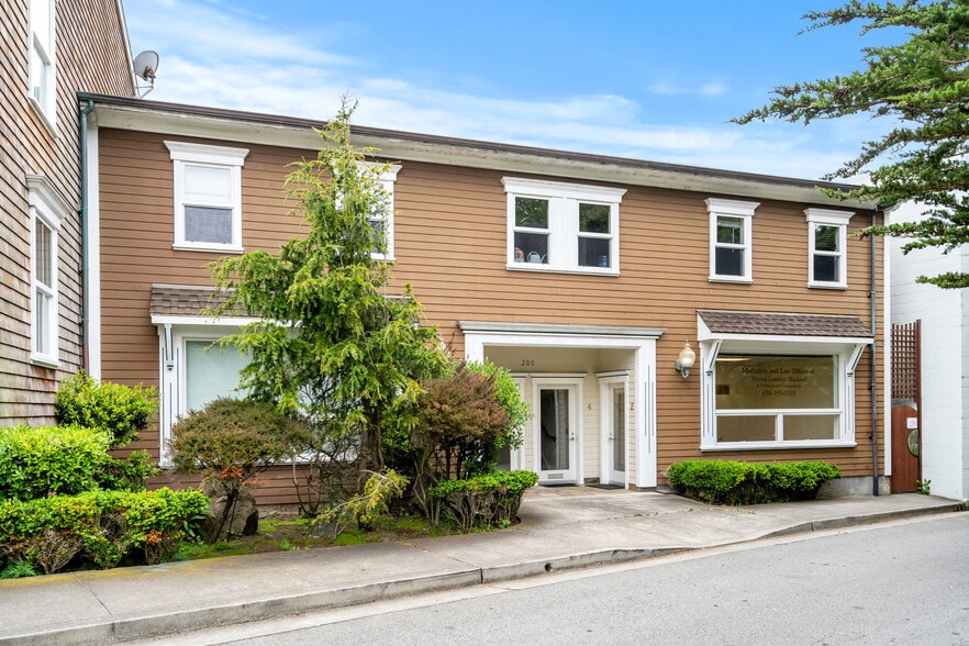 Primary Photo Of 200 San Marlo Way, Pacifica Office Residential For Lease