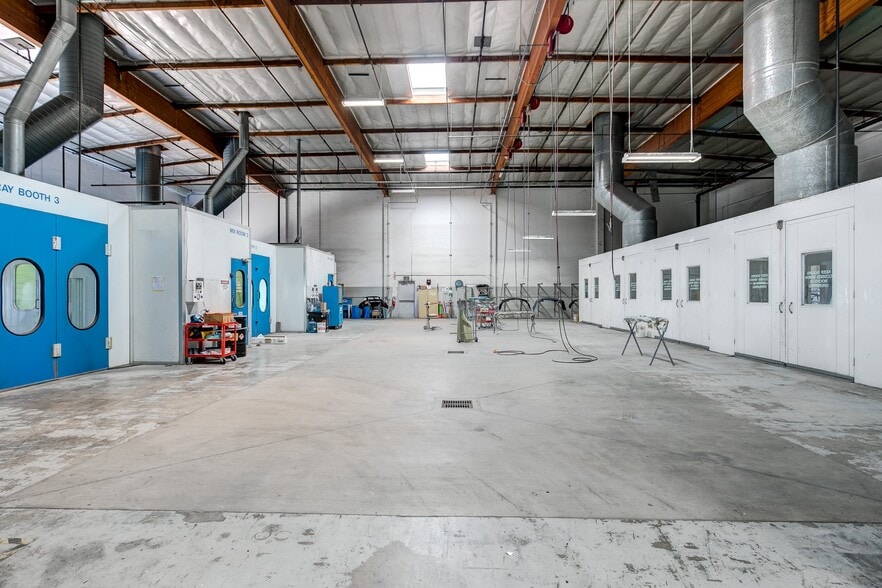 More Photos Of 1621 E Orangethorpe Ave, Fullerton Warehouse For Sale