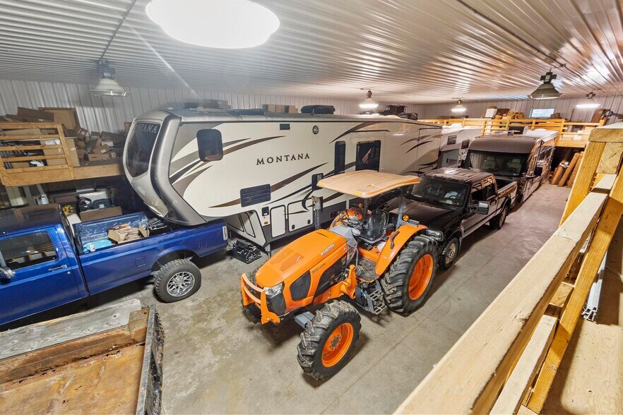 More Photos Of 162 Baldwinville Rd, Templeton Industrial For Sale