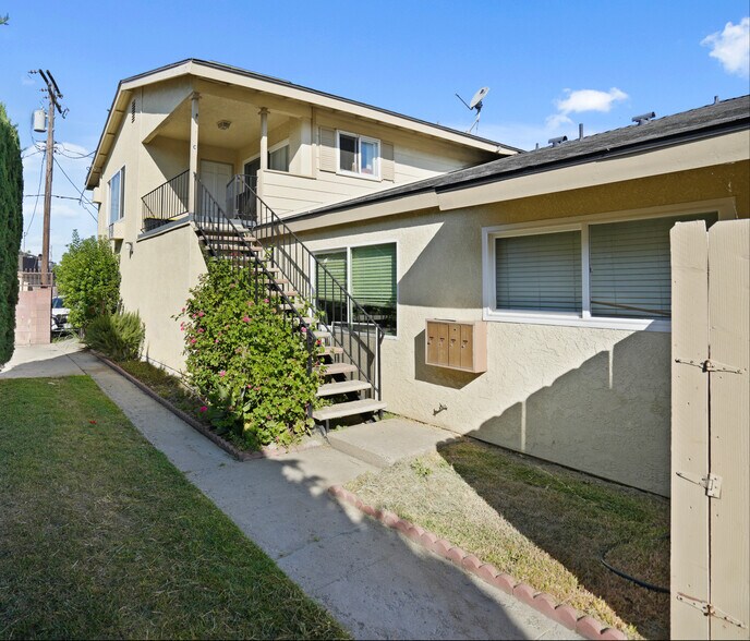 More Photos Of 419 N Tustin Ave, Anaheim Apartments For Sale