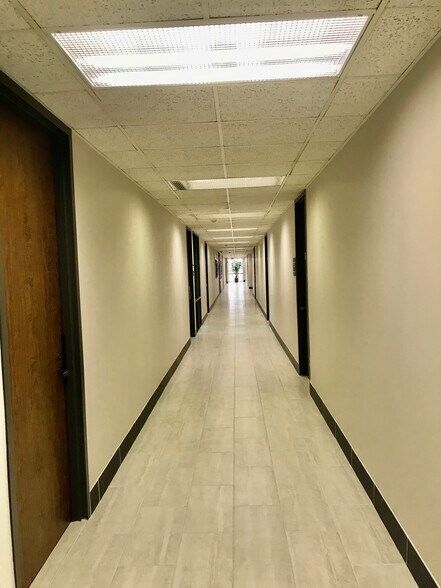 More Photos Of 3315 Burke Rd, Pasadena Medical For Lease