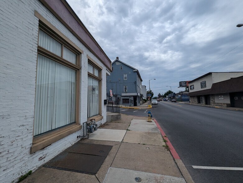 Primary Photo Of 263 S Front St, Steelton Freestanding For Lease