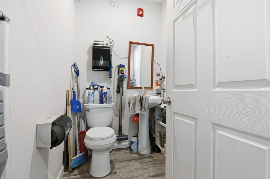 More Photos Of 5 S Main St, Cape May Court House Office Residential For Sale