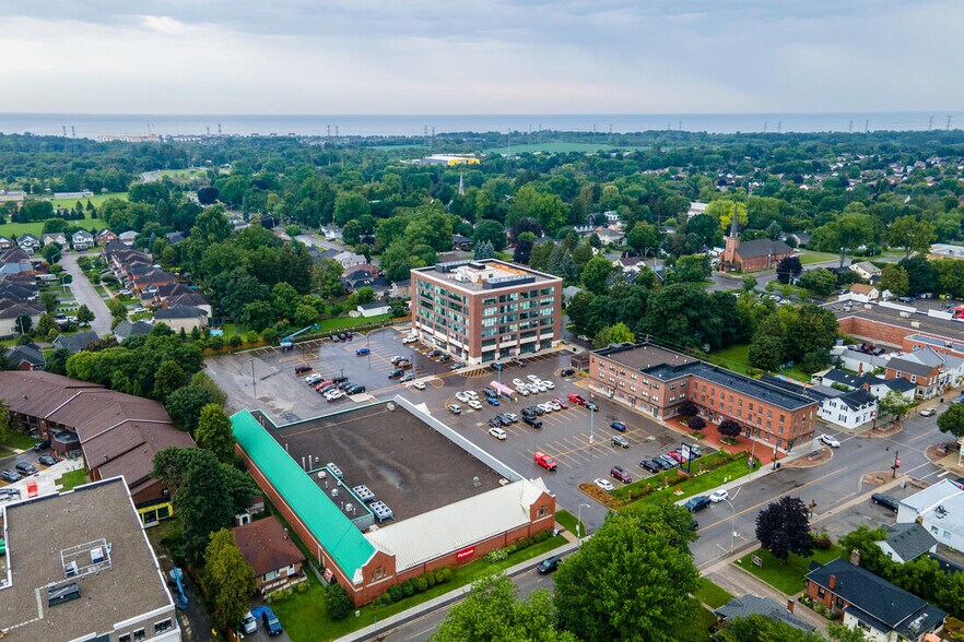 More Photos Of 109 King Ave E, Newcastle Apartments For Lease