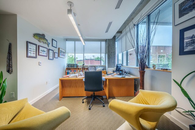 More Photos Of 601 W Rosemary St, Chapel Hill Apartments For Sale