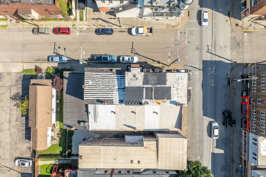 More Photos Of 6017-6019 Vine St, Cincinnati General Retail For Sale