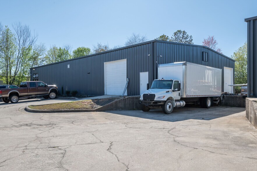 Primary Photo Of 1500 Farmer Rd, Conyers Light Manufacturing For Lease