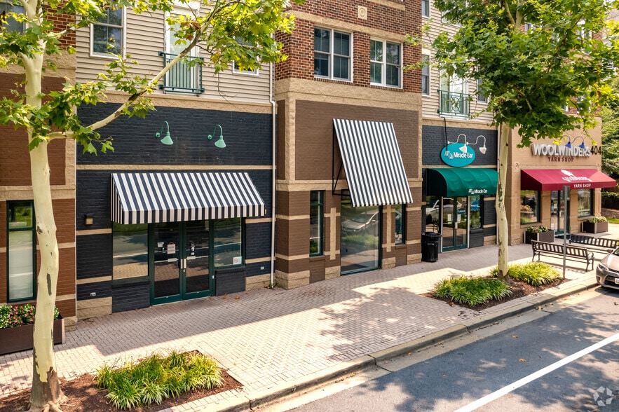 More Photos Of 402 King Farm Blvd, Rockville Unknown For Lease