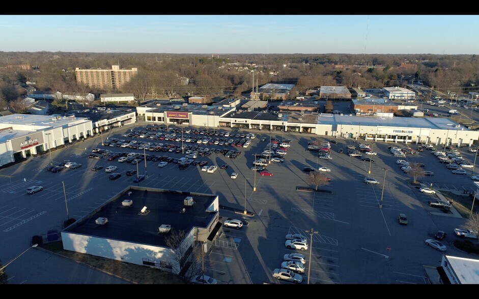 More Photos Of 2206-2274 Golden Gate Dr, Greensboro Unknown For Lease