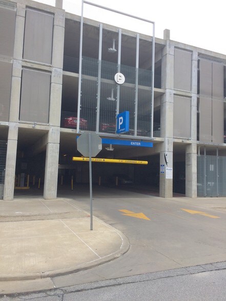 More Photos Of 424-436 Washington St, Columbus Office Residential For Lease