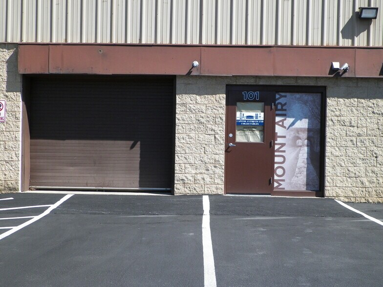 More Photos Of 401 Center St, Mount Airy Light Distribution For Sale