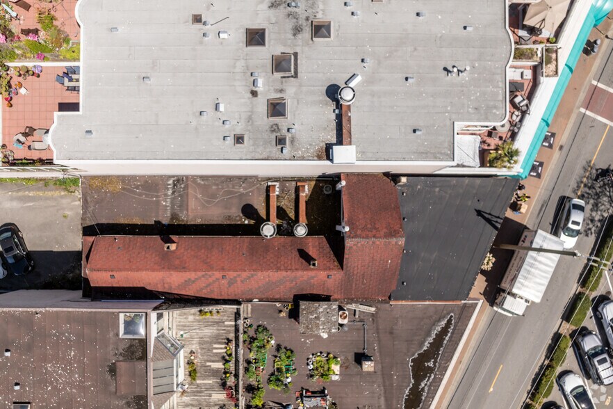 More Photos Of , White Rock General Retail For Sale