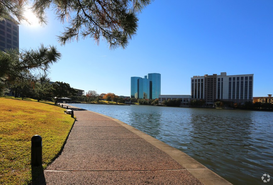 More Photos Of 5215 N O Connor Blvd, Irving Office For Lease