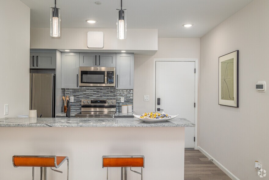 More Photos Of 1825 Callowhill Street, Philadelphia Apartments For Lease