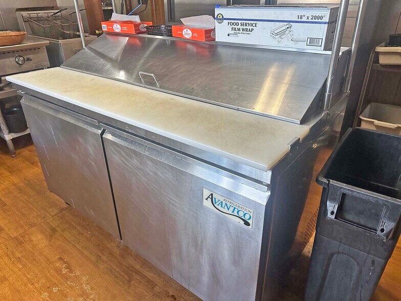 More Photos Of 982 W Center St, Sheppton Bar For Sale