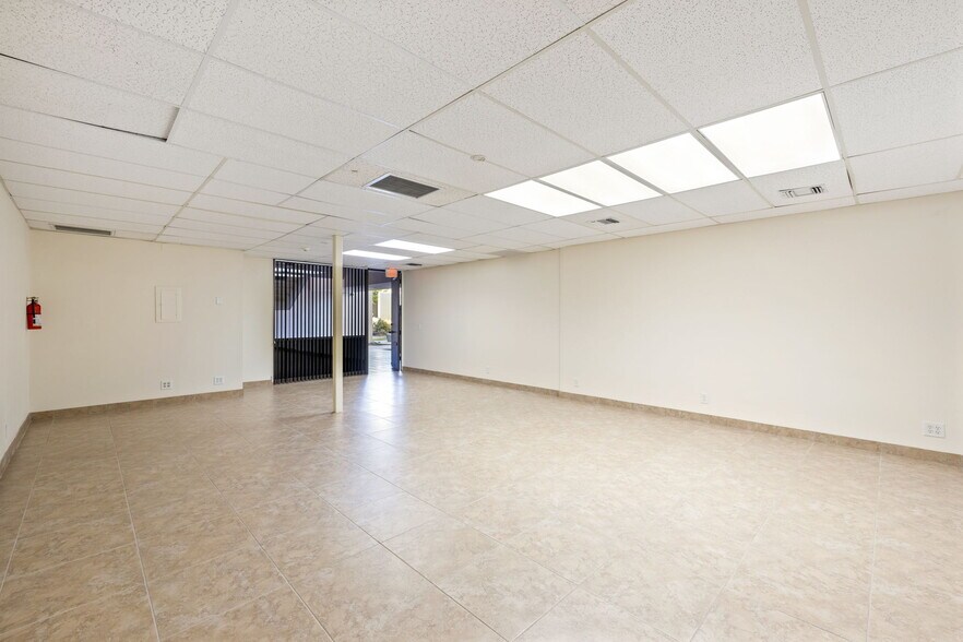 More Photos Of 225 S Civic Dr, Palm Springs Medical For Sale