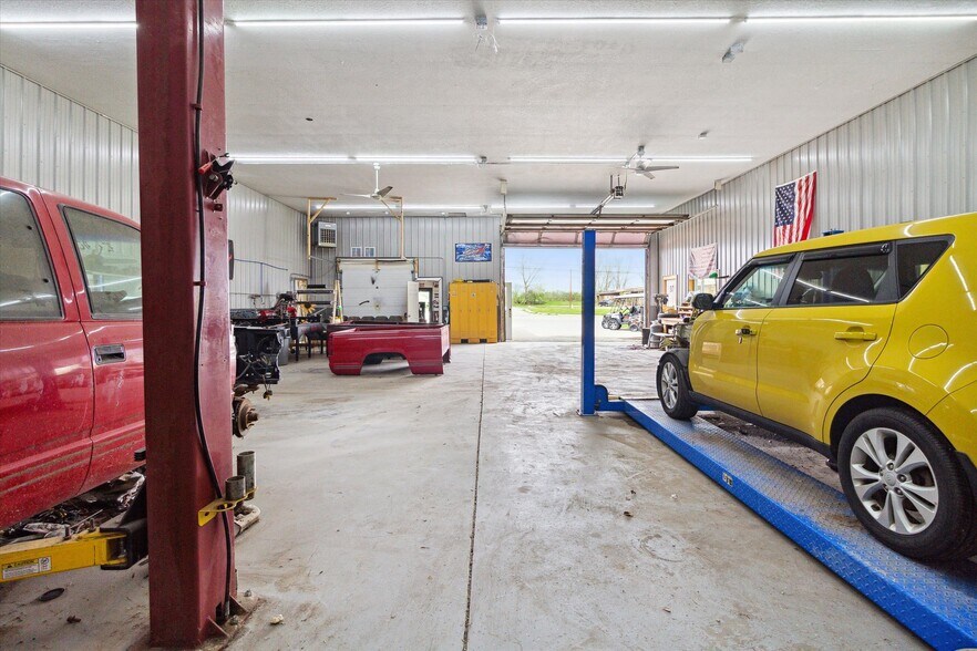 More Photos Of 3159 W Monroe Rd, Alma Freestanding For Sale