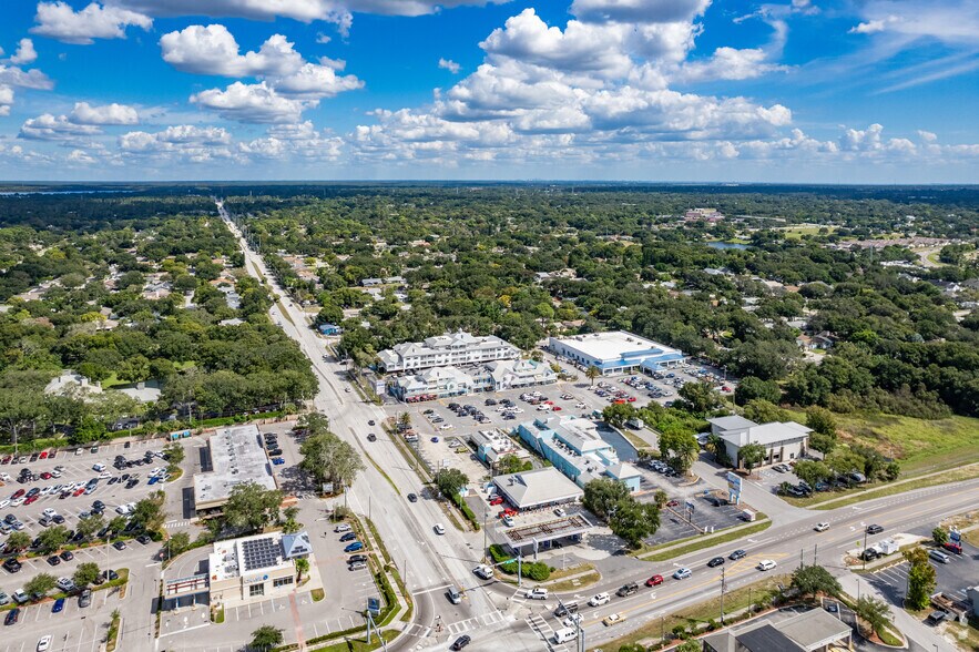 More Photos Of , Palm Harbor General Retail For Lease