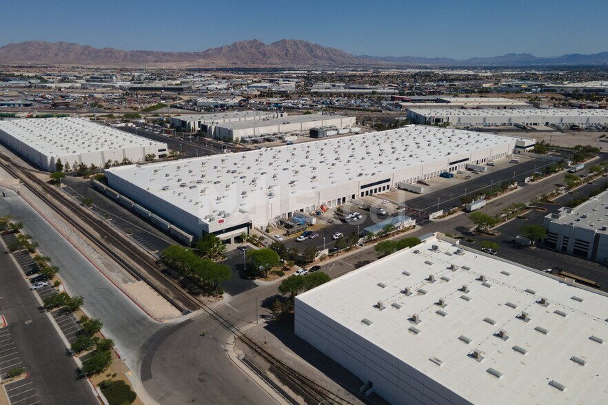 More Photos Of 4900 Engineers Way, North Las Vegas Warehouse For Lease
