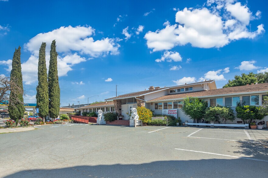 More Photos Of 2820 Broadmoor Ave, Concord Freestanding For Lease