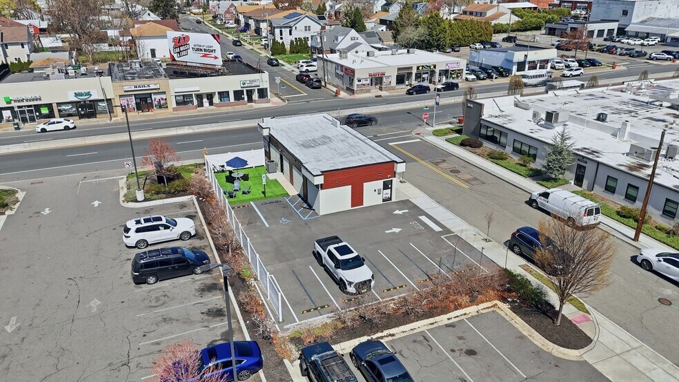 More Photos Of 27-16 Broadway, Fair Lawn Land For Lease