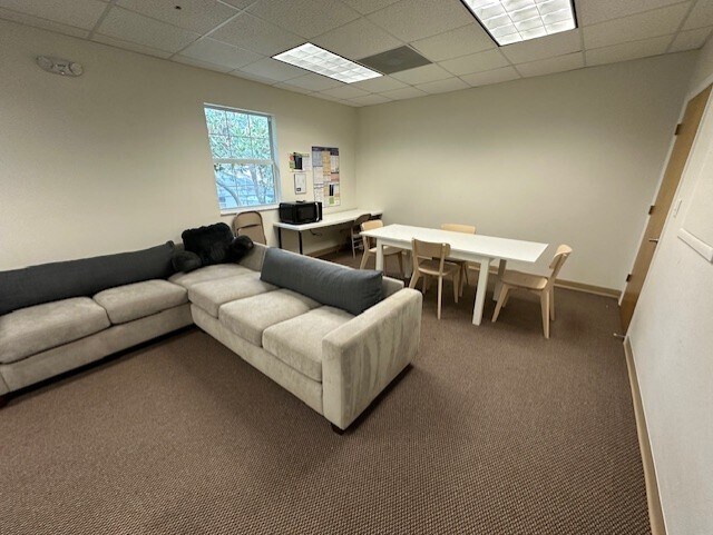 More Photos Of 6561-6567 Gunn Hwy, Tampa Unknown For Lease