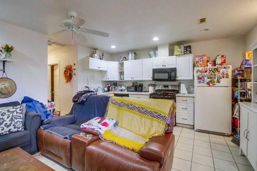 More Photos Of 215 Willie James Jones Ave, San Diego Apartments For Sale