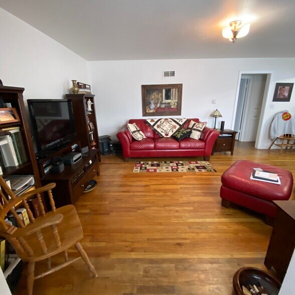 More Photos Of 1301 Blaine St, Caldwell Apartments For Sale