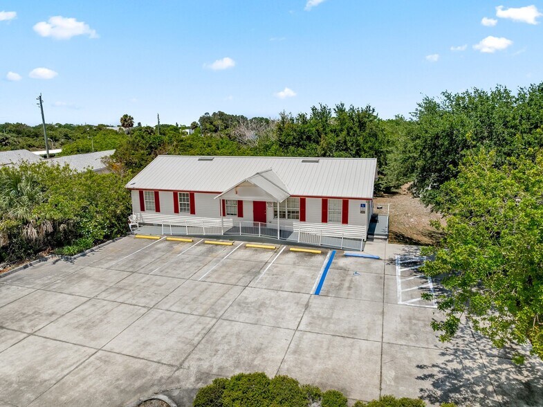 More Photos Of 5660 Micco Rd, Micco Office For Sale