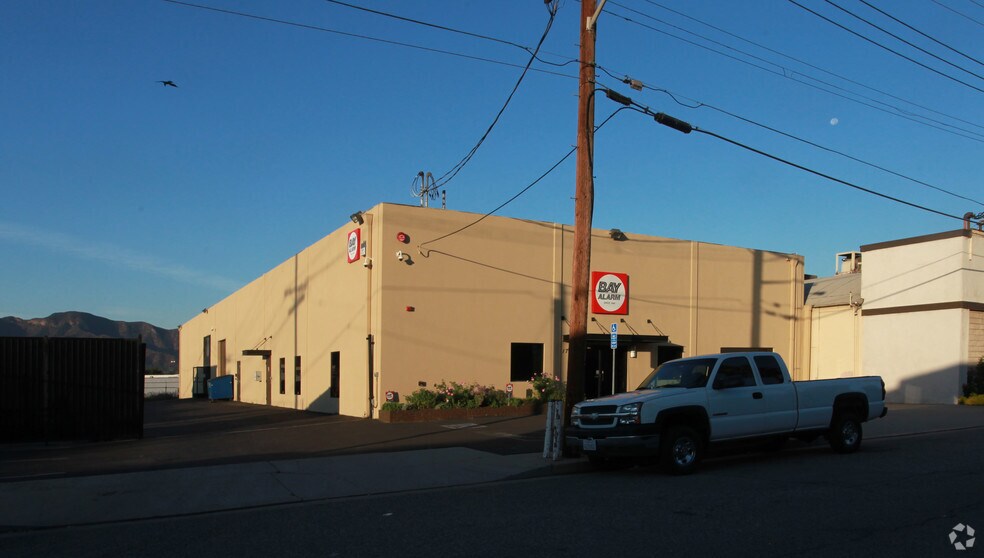 Primary Photo Of 1728 Standard Ave, Glendale Warehouse For Lease