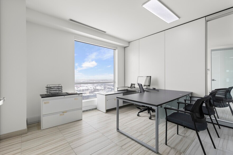More Photos Of 3737 Boul Cremazie E, Montréal Office For Lease