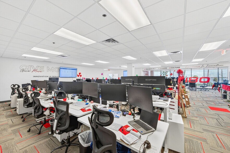 More Photos Of 930 S Harbor City Blvd SW, Melbourne Office For Sale