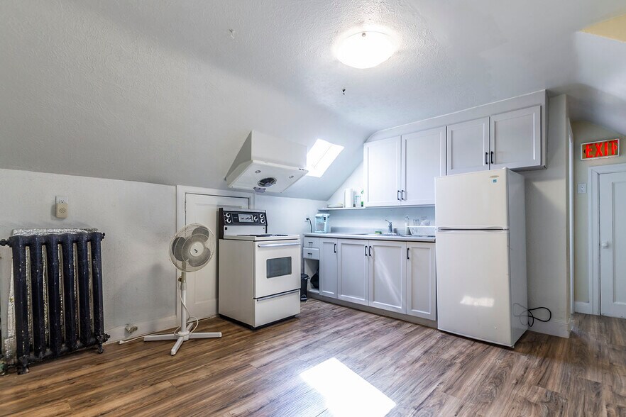 More Photos Of 133 Albert St, Waterloo Apartments For Sale
