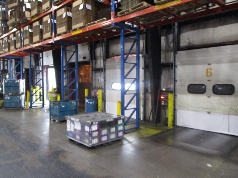More Photos Of 1111 Wallen Ave SW, Grand Rapids Warehouse For Sale