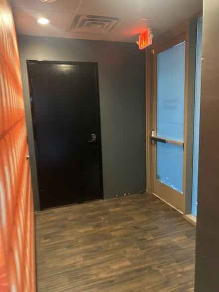 More Photos Of 1701 Payne St, Dallas Apartments For Lease