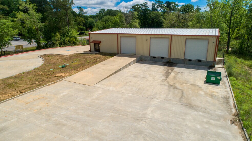 More Photos Of 24396 FM 2090 Rd, Splendora Light Distribution For Sale