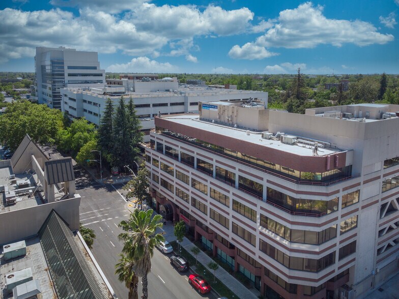 More Photos Of 1020 29th St, Sacramento Unknown For Lease