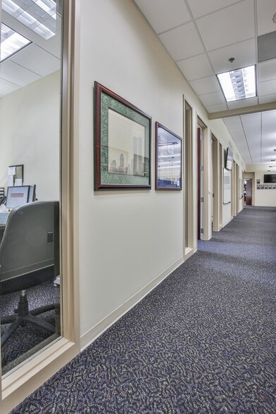 More Photos Of 500 Plantation Park Dr, Loganville Office For Lease