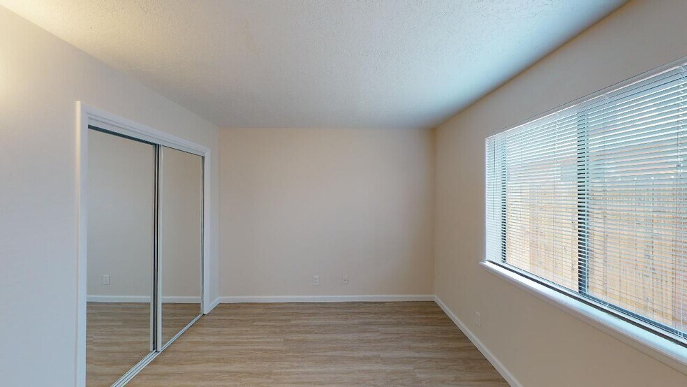 More Photos Of 1117 Louisiana Blvd SE, Albuquerque Apartments For Sale