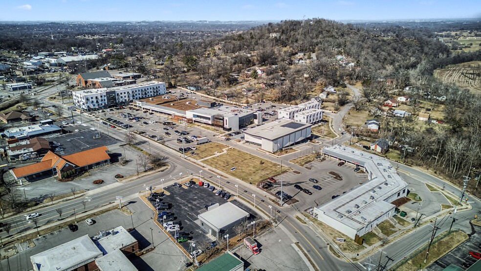 More Photos Of 2710 Old Lebanon Pike, Nashville Unknown For Lease