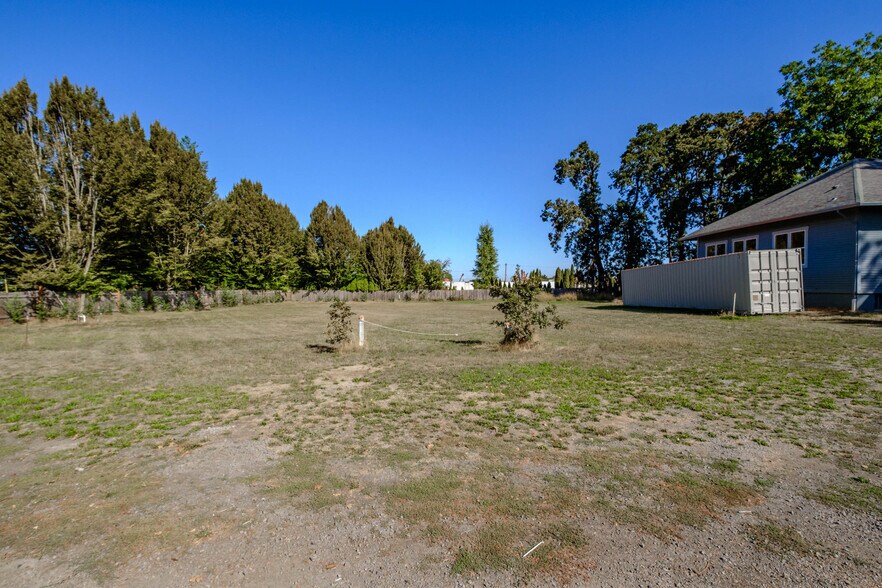 More Photos Of 995 Belle Passi Rd, Woodburn Land For Sale