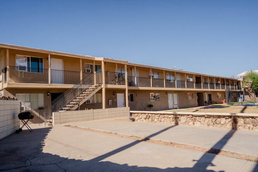 More Photos Of , Blythe Multifamily For Sale