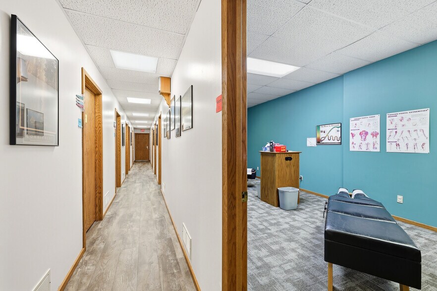 More Photos Of 1840 Post Rd, Plover Storefront Retail Office For Sale