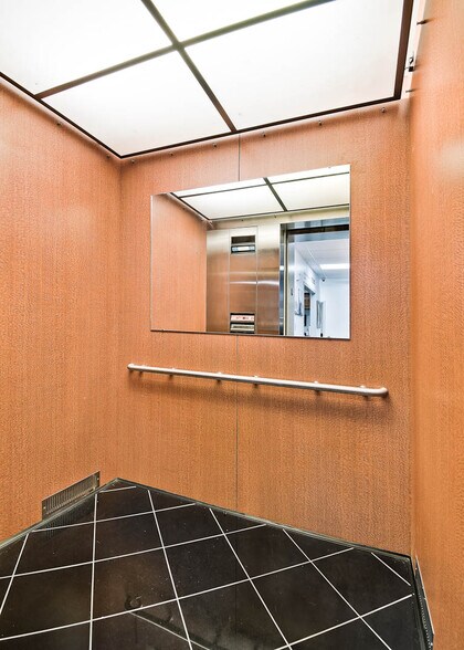 More Photos Of 1700 Industrial Drive, Rogers Office For Sale