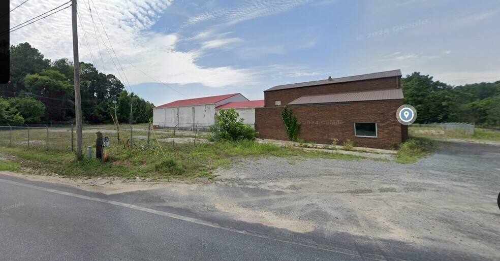 Primary Photo Of 26002 River Rd, Seaford Warehouse For Lease